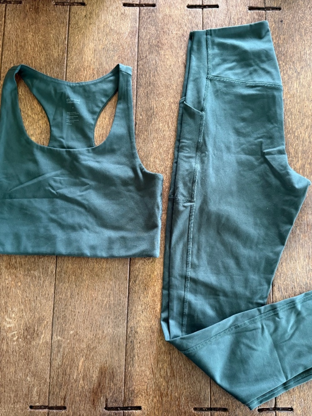 Girlfriend Collective active set